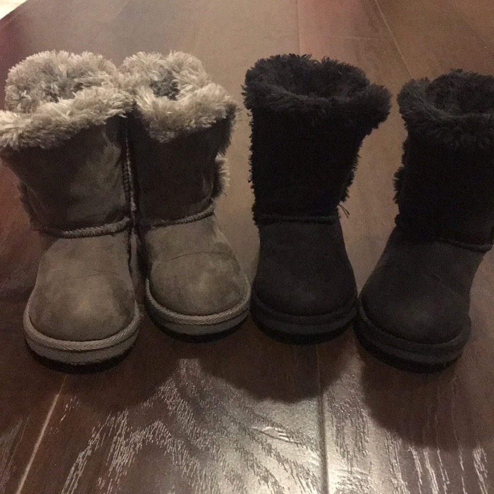 Grey size 6 and black size 7 toddler fuzzy boots